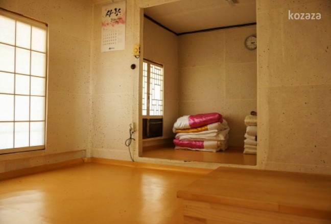 대구 옻골한옥마을 경주최씨 백불고택 객실